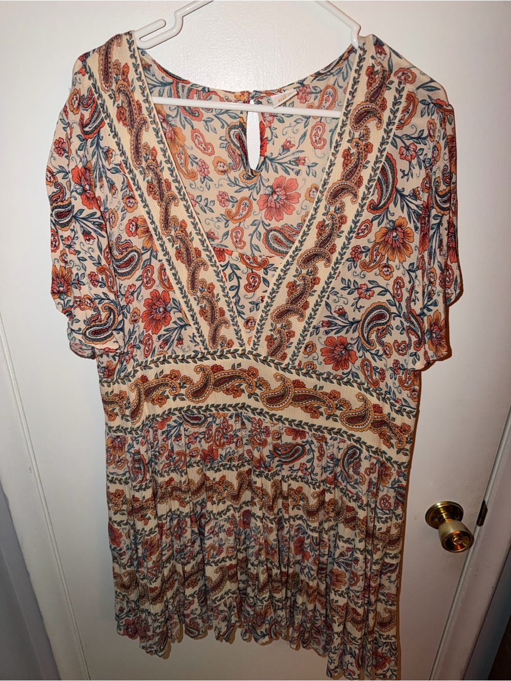 Bila Cream Floral Paisley V-Neck Dress